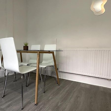 Wonderful 2 Bedroom On Tower Bridge London Ngoại thất bức ảnh